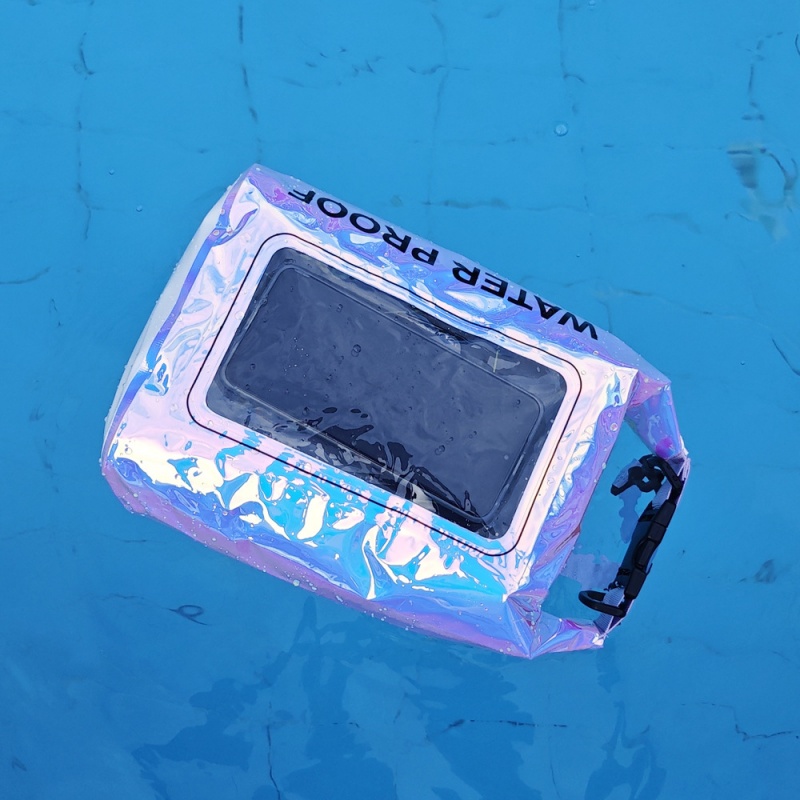 Iridescent Waterproof Bucket C - Hydration Pack Outdoor ulasan dan harga